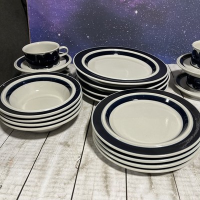 Set Of 20 Arabia of Finland ANEMONE BLUE 5 Piece Place Setting | eBay