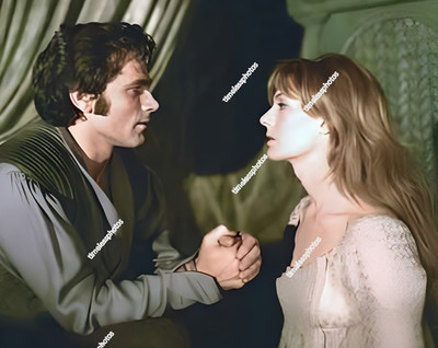 FRANCO NERO & VANESSA REDGRAVE ACTORS CAMELOT 8''x10'' Photograph