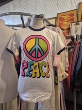 1960 Vintage Neon Peace Sign Hippie Tshirt