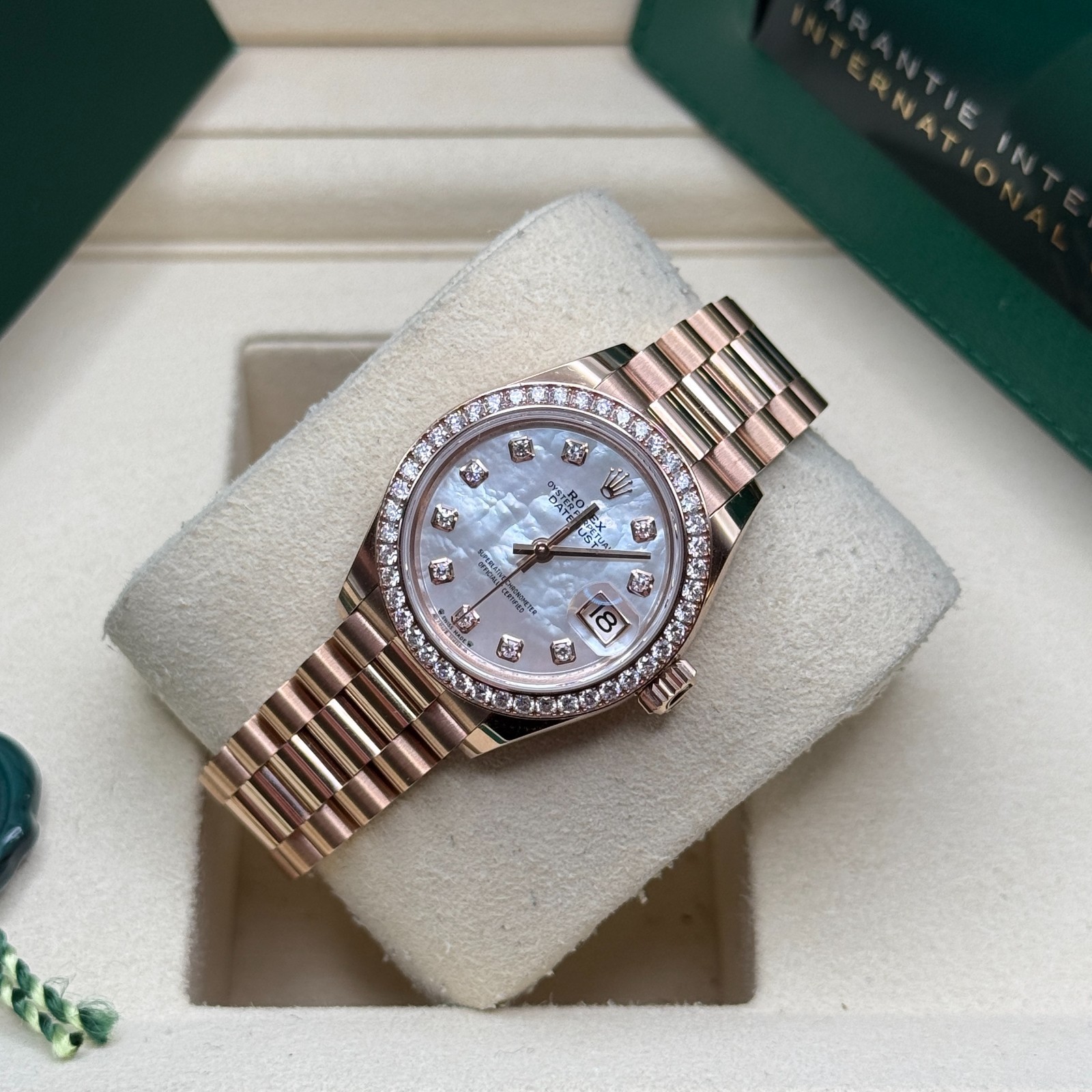 Rolex Lady-Datejust Mother Of Pearl Diamond Everose Gold Diamond Bezel President image 5