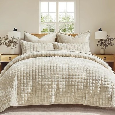 RECYCO Velvet Quilt Set Cal King 3PC Oversized Luxury Soft Bedspread Coverlet