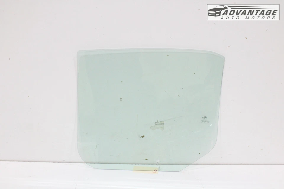 Chrysler 300 2020-2023 panel de puerta lateral derecha ventana cristal 55113490ad OEM Foto 2 de 4