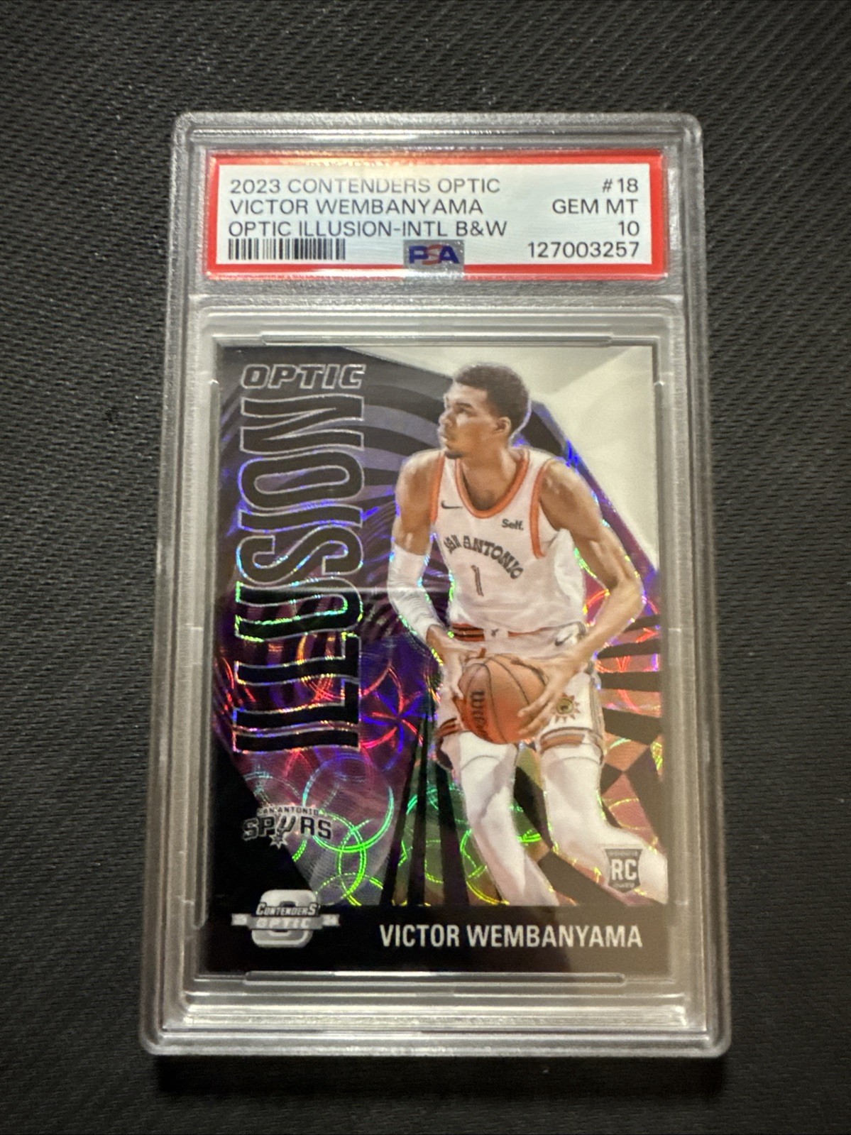 2023-24 Contenders Optic Victor Wembanyama #18 Optic Illusion B&W 25/25 PSA 10