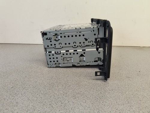 2007-2009 Volvo S60 V70 6 CD Player Changer Radio W/Dolby W/Auxiliary HU-850 - Picture 9 of 14