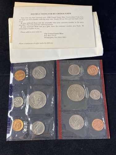 US Mint 1988 Uncirculated Coin Set Denver & Philadelphia OGP & COA Free Shipping - Picture 2 of 2