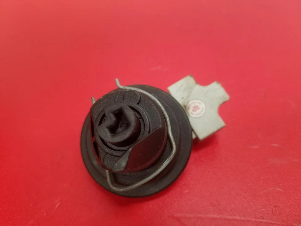 Piaggio Vespa GTS Supertech 300 2019 encendido con llave Foto 3 de 4