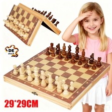 Schachbrett mit Figuren