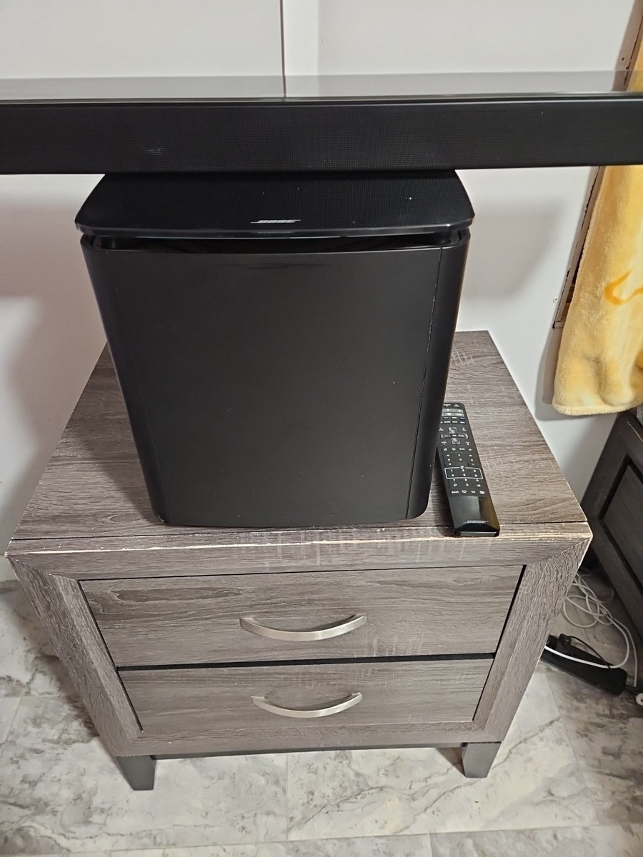 Bose SoundTouch 300 Soundbar & Acoustimass 300 Sub Woofer - Black