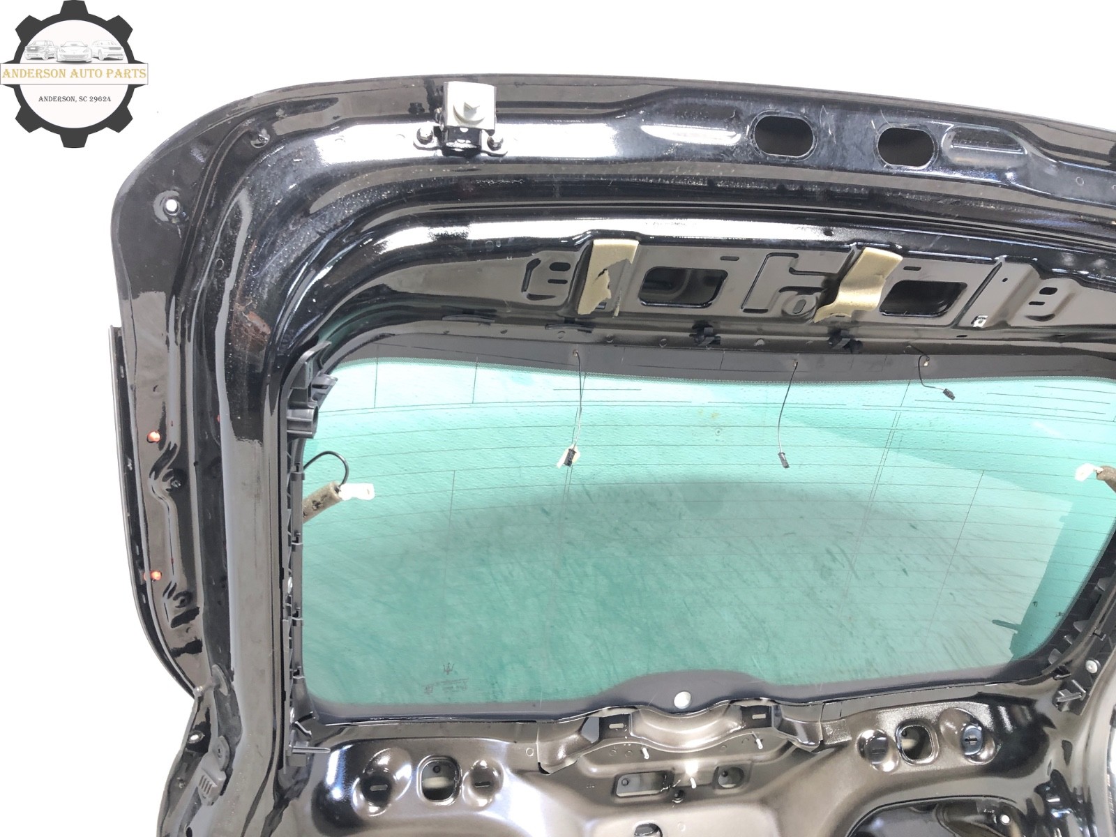 2017-2024 MASERATI LEVANTE REAR LIFTGATE TAILGATE TRUNK LID W/ GLASS OEM