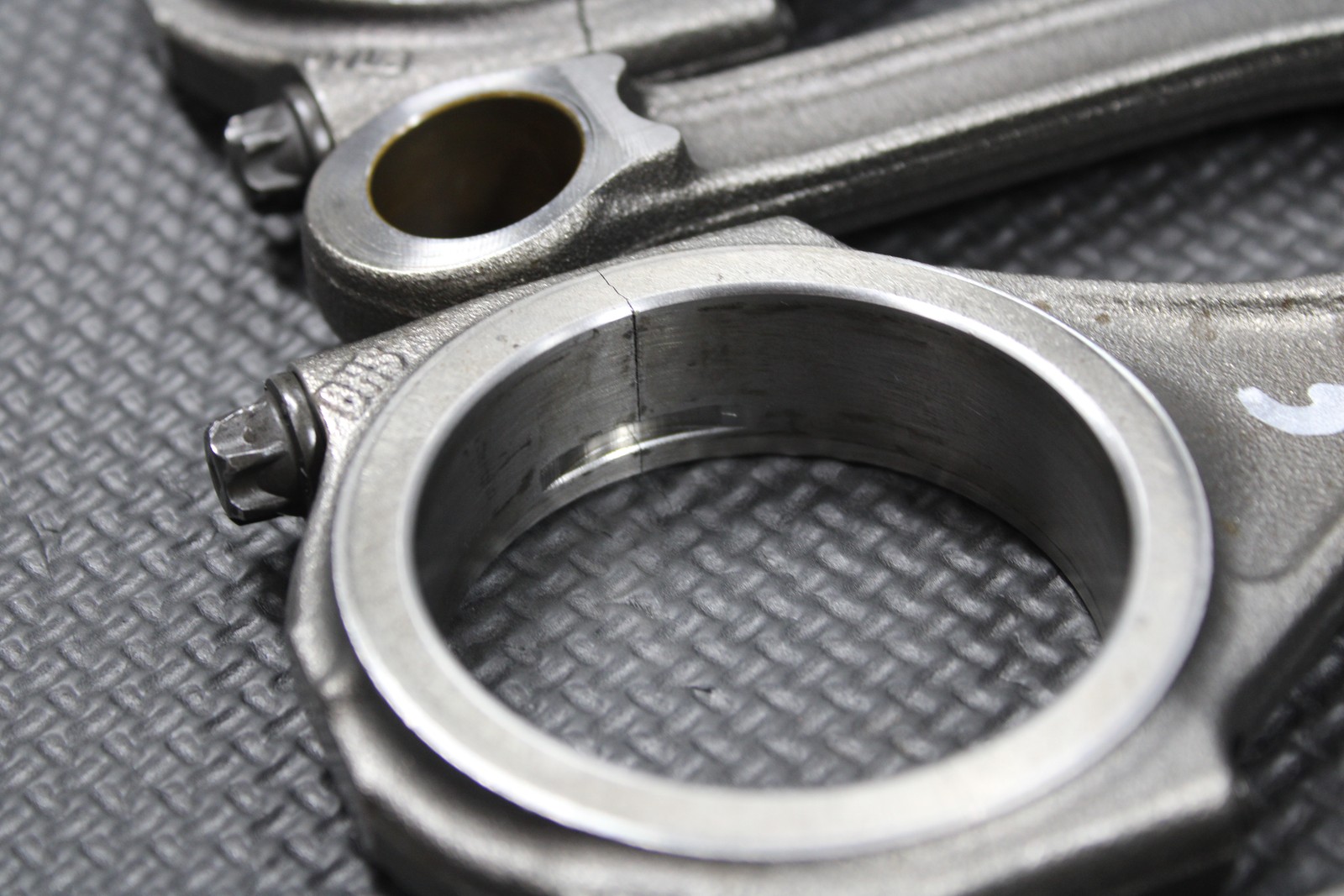 Lamborghini Gallardo 2004 Connecting rod sets Set P/N 07L105401D