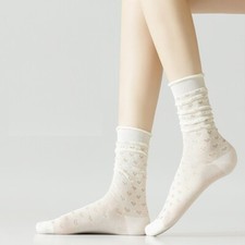 3 pairs of women's solid color cotton ankle sports socks, low cut, size 7-9