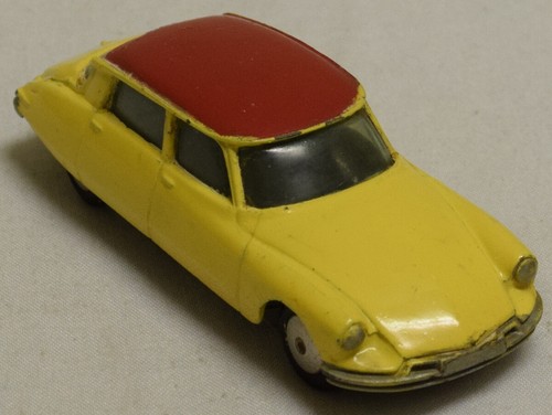 CORGI 210 CITROEN D.S. 19, VG MODEL W/ G BOX! - Picture 2 of 8