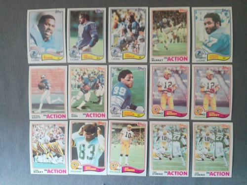 1982 Topps Football 210 Card Lot - Picture 12 of 16