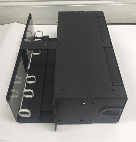 CORNING MODEL NO. CCH-03U CLOSET CONNECTOR HOUSING HOLDS 6 CCH CONNECTOR PANELS - Bild 9 von 12
