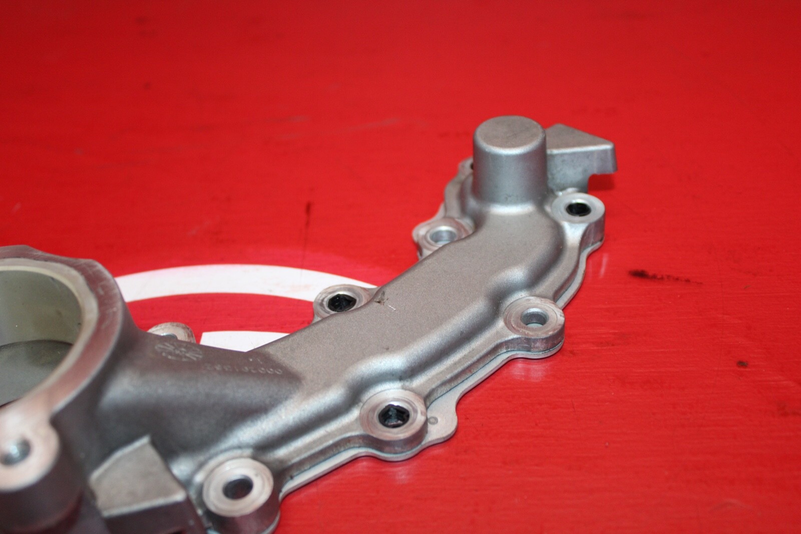 Maserati Ghibli 2014-2019 Thermostat housing