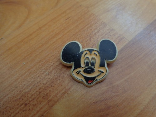 Vintage Disney Mickey El Ratón Happy Cara Sonriente Plástico Pin Personaje Placa
