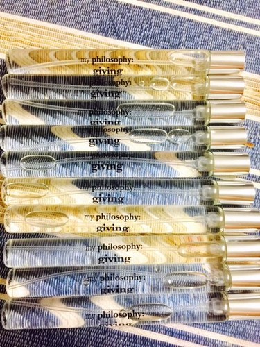 Philosophy Giving Fragrance -0.33 fl oz 10 ml spray- NEW NO BOX~ ON SALE - Picture 3 of 3