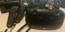 HTC Vive VR Headset COMPLETE Set Full Kit with DELUXE AUDIO STRAP READ
