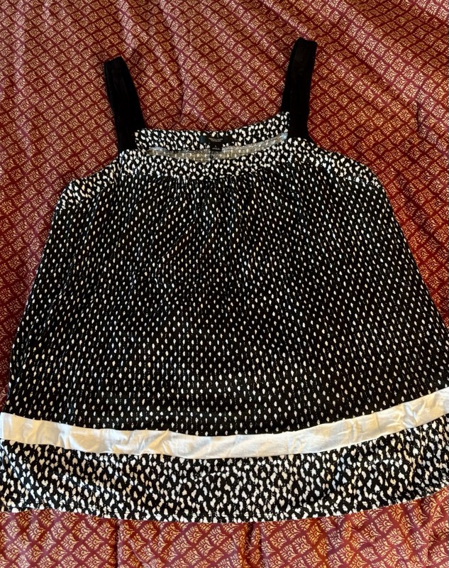 Simpley Vera Wang Shirt Women's Large Black & White Tank Sleeveless