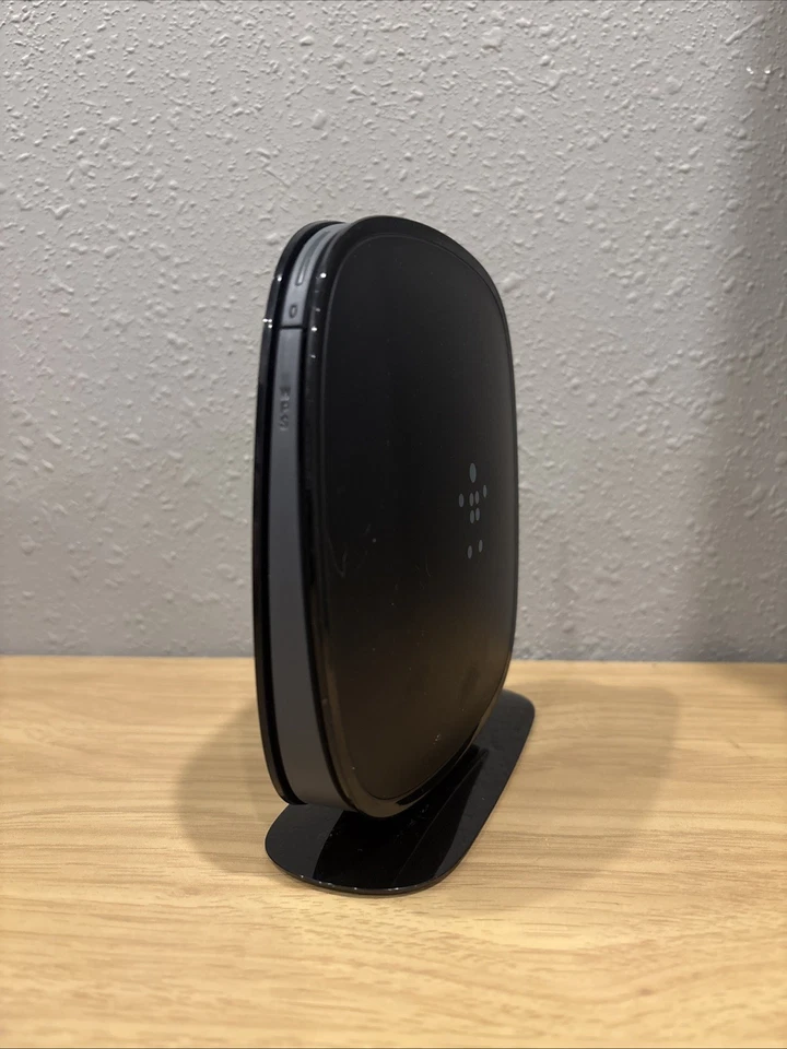 Belkin N450 DB 4-Port 10/100 Wireless N Router F9K1105V2 Black Used - Image 2 of 4