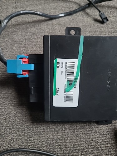 TAHOE ESCALADE YUKON SUBURBAN REAR A/C HVAC CONTROL MODULE OEM PART # 15185966 - Picture 4 of 4