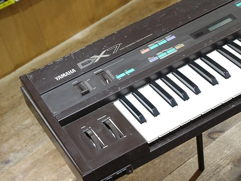 Yamaha DX7 Vintage Synthesizer 61-Key Working Confirmed - Image 3 of 4