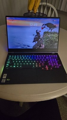 Lenovo Legion 7i 15.6 144Hz FHD 2020 i7-10875H 2.30GHz 16GB 1TB RTX 2070 Max-Q