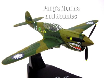 Curtiss P-40 P-40E Warhawk ''Flying Tigers'' - 1942 - 1/72 Scale Diecast Model