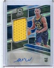 2023-24 SPECTRA #240 ISAIAH WONG AUTOGRAPH PATCH RC 