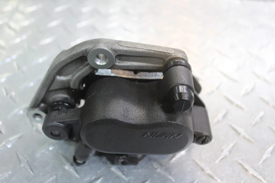 Pinza de freno delantera derecha Honda CBR600F3 1996 45250-MAL-601 Foto 3 de 4