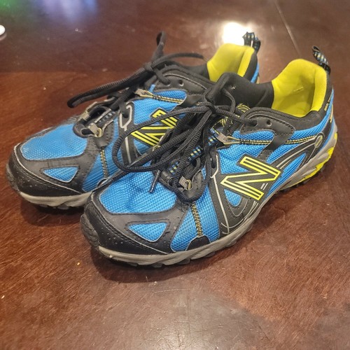 New Balance 573 Men Size 8.5 Blue 
