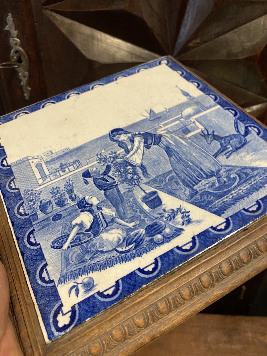 Dessous De Plat Ancien En Faïence Bleue – Motif Oriental Carreaux Algérie