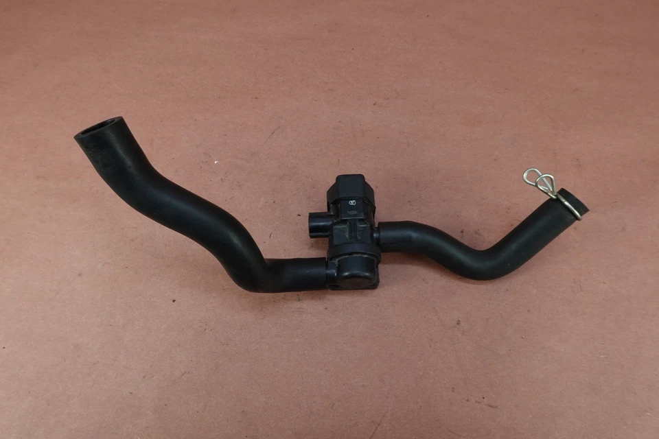 Interruptor solenoide de válvula de aire de admisión Kawasaki Versys 650 LE650 2007-2009 Foto 3 de 4