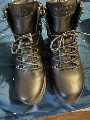 ECCO Rugged Track Boots Mens 39 Black Leather Hiking Distressed Worn Shoes
