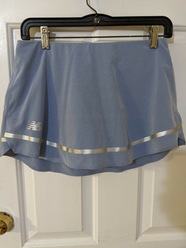 New Balance Damen kleiner hellblauer Skort Tennis Fitness Golf sportlich