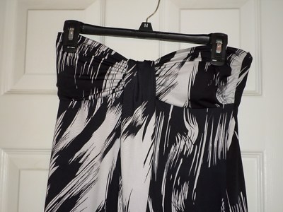Charlotte Russe Black White Strapless Poly Blend Top W Waist Band