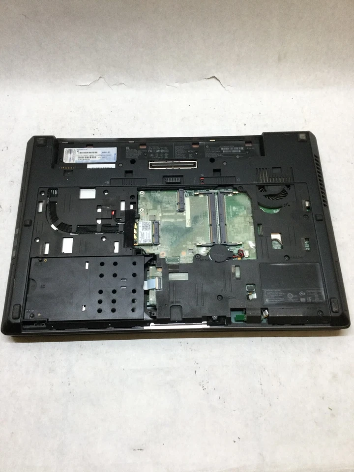 HP EliteBook 8560W 15" Laptop i5-2540M 2.6GHz 2GB RAM NO HDD NO OS BIOS LOCK -DW - Image 4 of 4