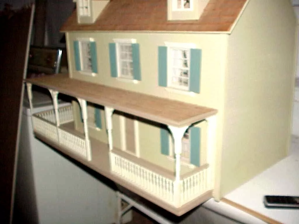 Dollhouse American Victorian Farmhouse Handmade Yellow and -  Portugal