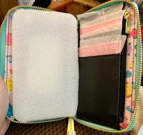 Disney Loungefly Alice in Wonderland Unbirthday Zip Around Wallet New with Tags - Picture 6 of 12