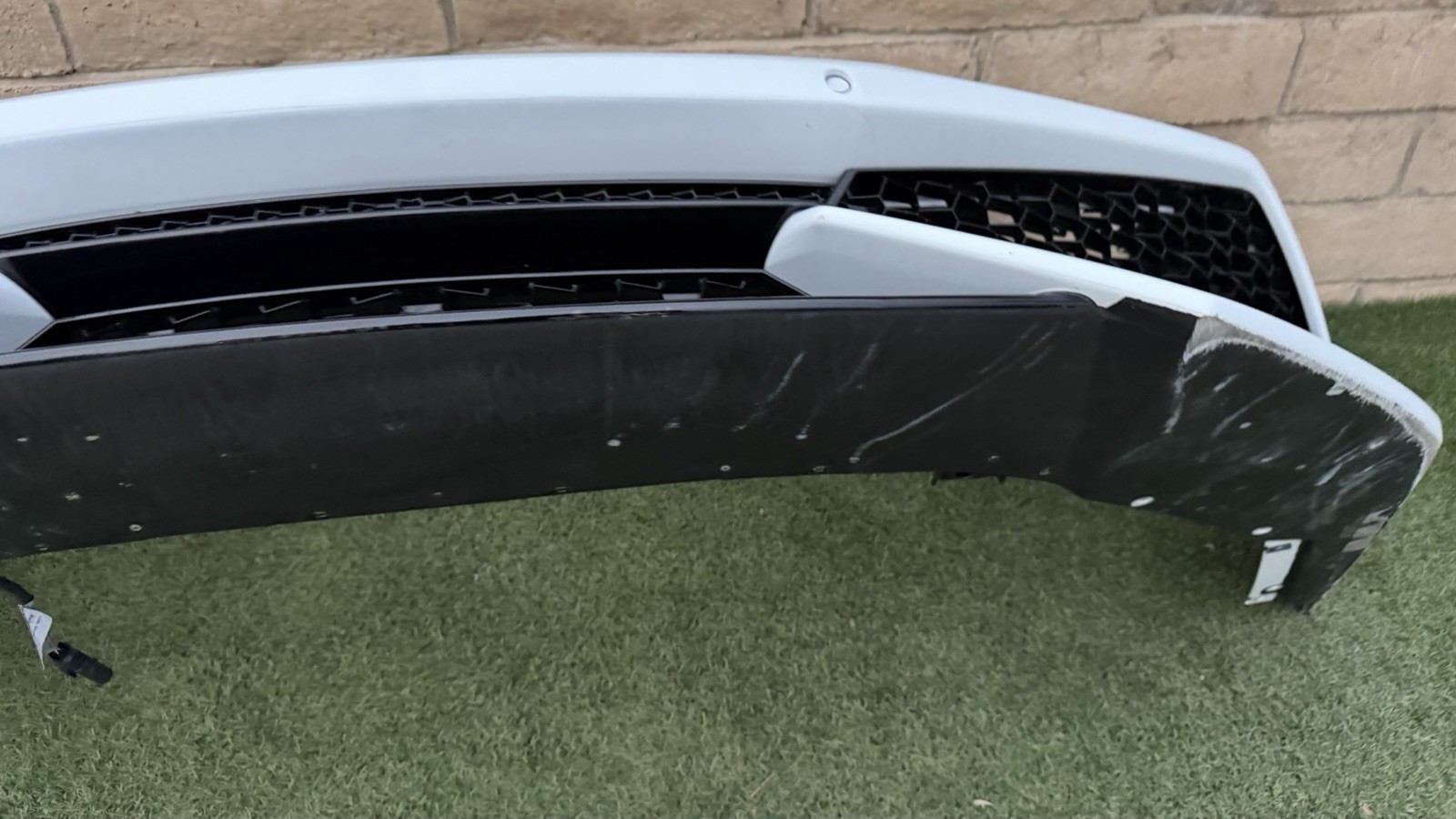 Lamborghini Huracan LP610-4 Front Bumper Cover Skin Assembly OEM