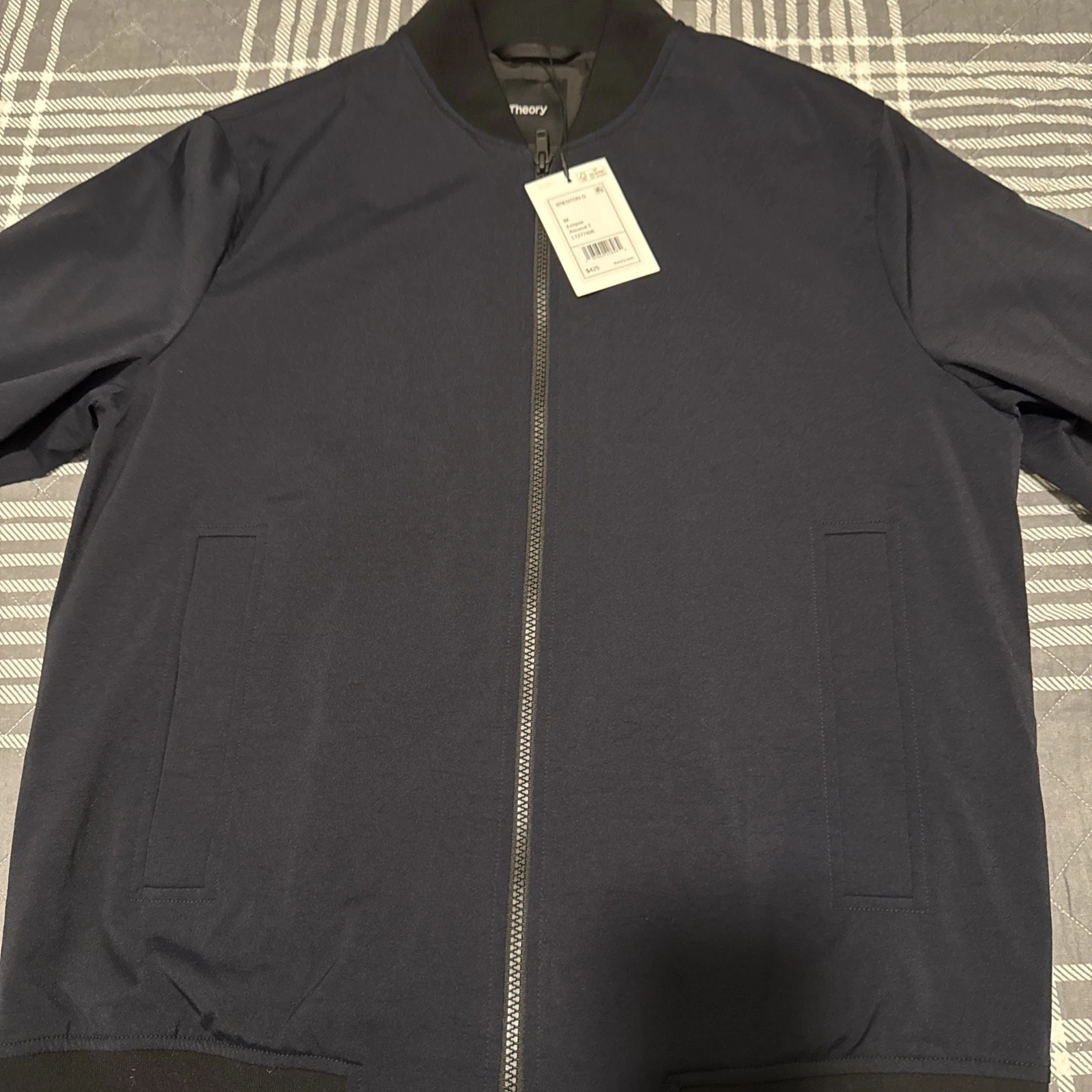 Theory Men's Black Ascend Tech Brenton Bomber Jacket Size M 425$ NWT