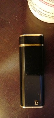 Cartier Feuerzeug Chinalack sehr gut erhalten