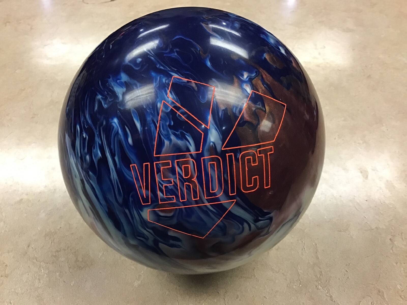 16lb NIB Ebonite VERDICT HYBRID P International 1st Quality Bowling