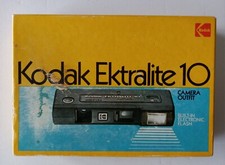 Kodak Ektralite 10 Camera Outfit Built-In Electronic Flash in Box