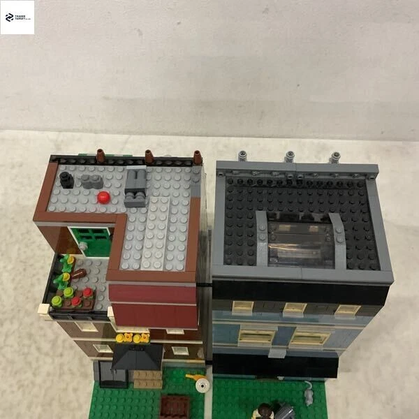 LEGO Creator Expert Edificios Modulares Tienda de Mascotas 10218 En 2011 Usado Retirado P2 Foto 3 de 4