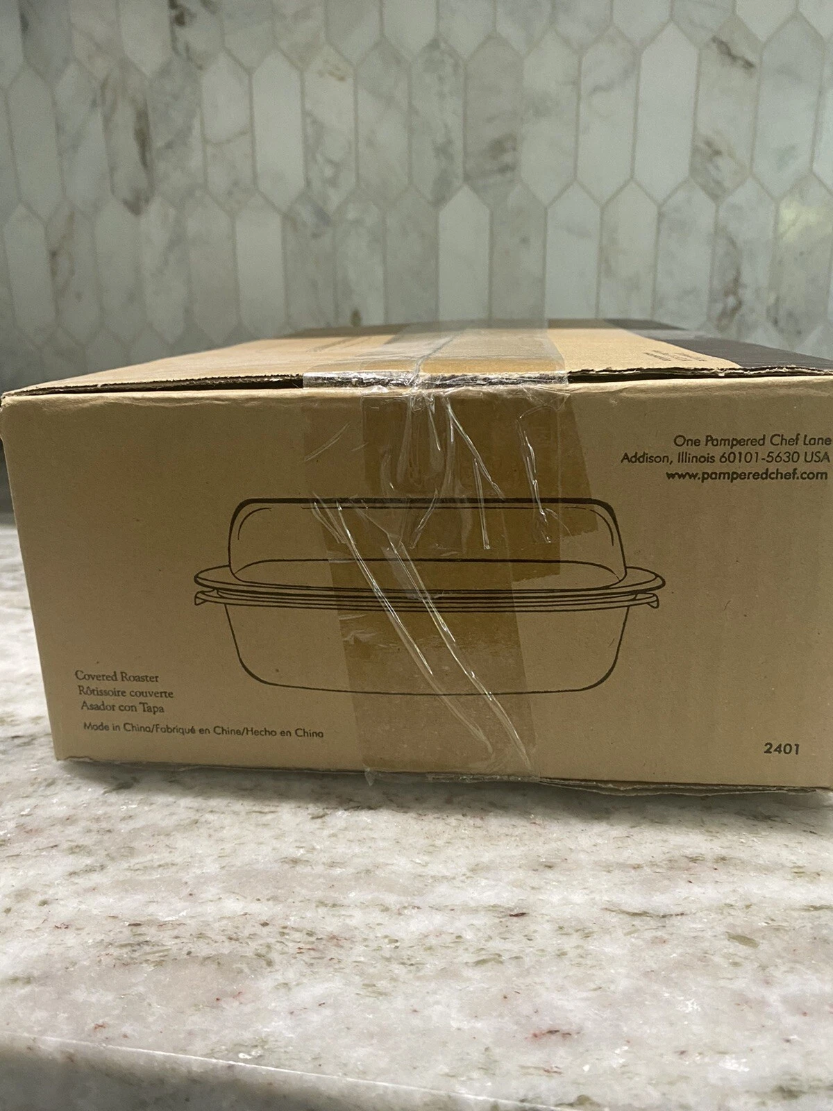 PAMPERED CHEF Covered Baking Roaster W/ Glass Lid 3.5 qt #2401 Retired NEW