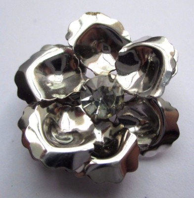 Broche Ancienne Bijou Couleur Argent - Déco Relief Avec Cristal Solitaire, Référence 660