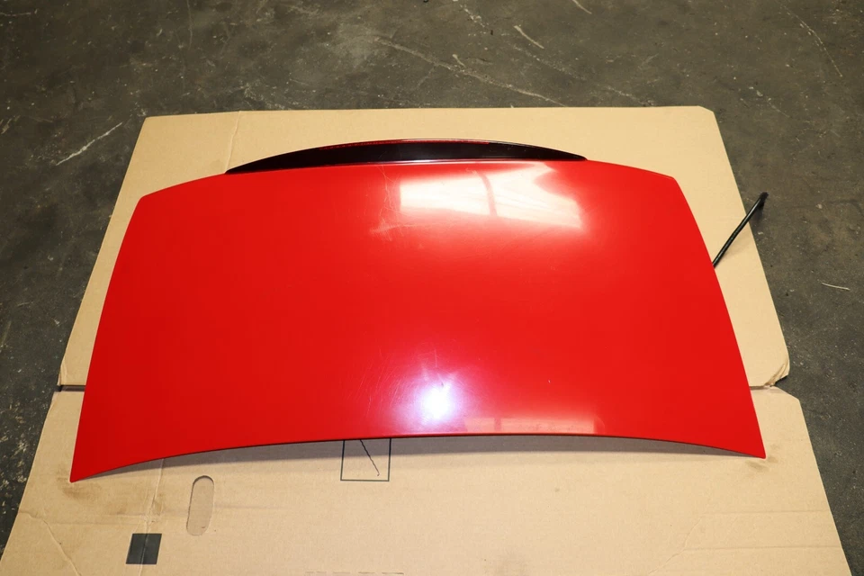 Оригинальная задняя крышка багажника для Honda S2000 A21 2000-2009 годов выпуска с третьим стоп-сигналом - Изображение 4 из 4