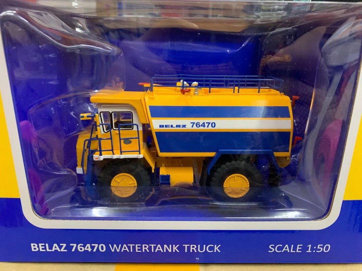 Belaz Watertank Truck 76470 Diecast 1/50 Scale Model Belaz Watertank Truck 76470 Diecast 1/50 Scale Model