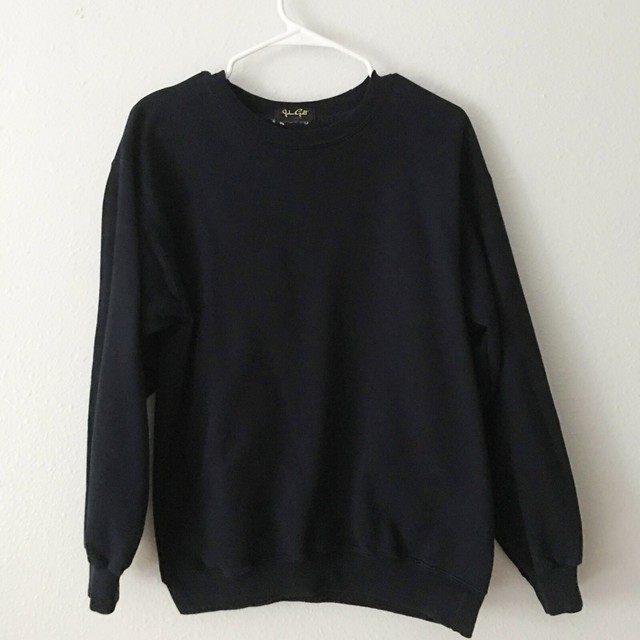 brandy melville navy sweatshirt
